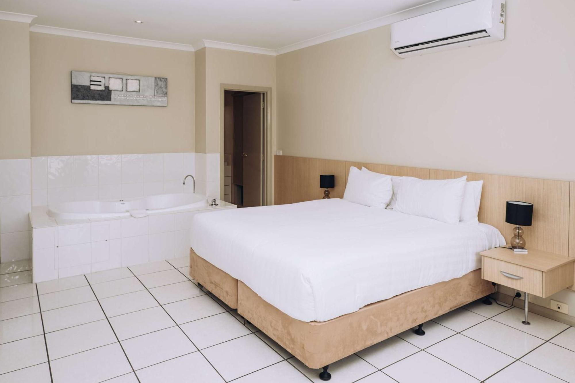 מילדורה Best Western Chaffey Motor Inn מראה חיצוני תמונה